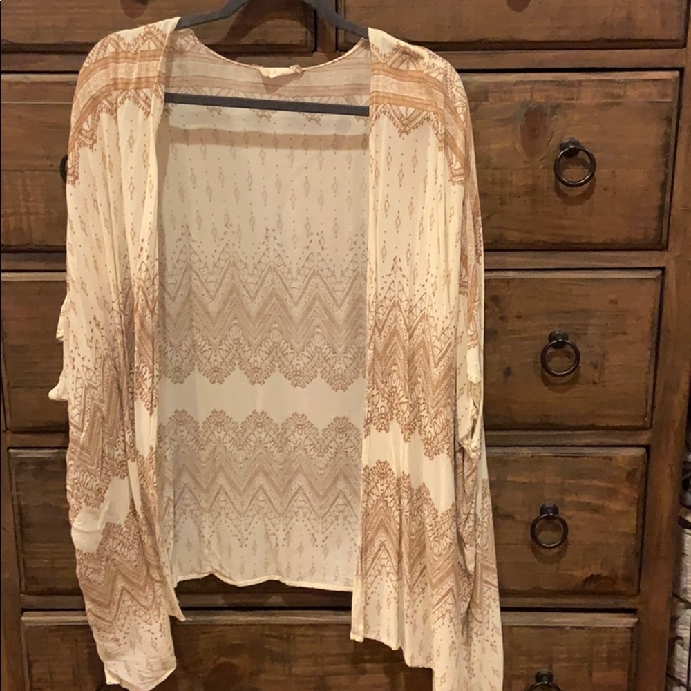 Alter’d State Brown & White Kimono